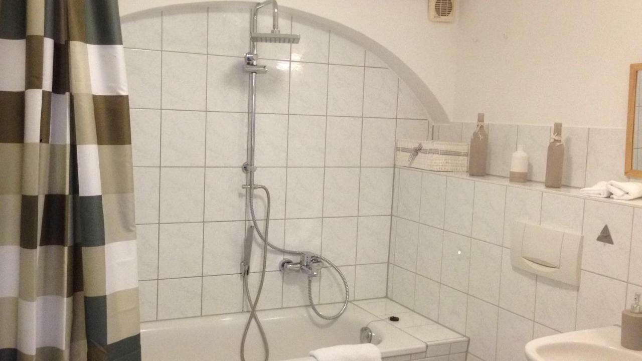 Pension Wielsch Görlitz Esterno foto
